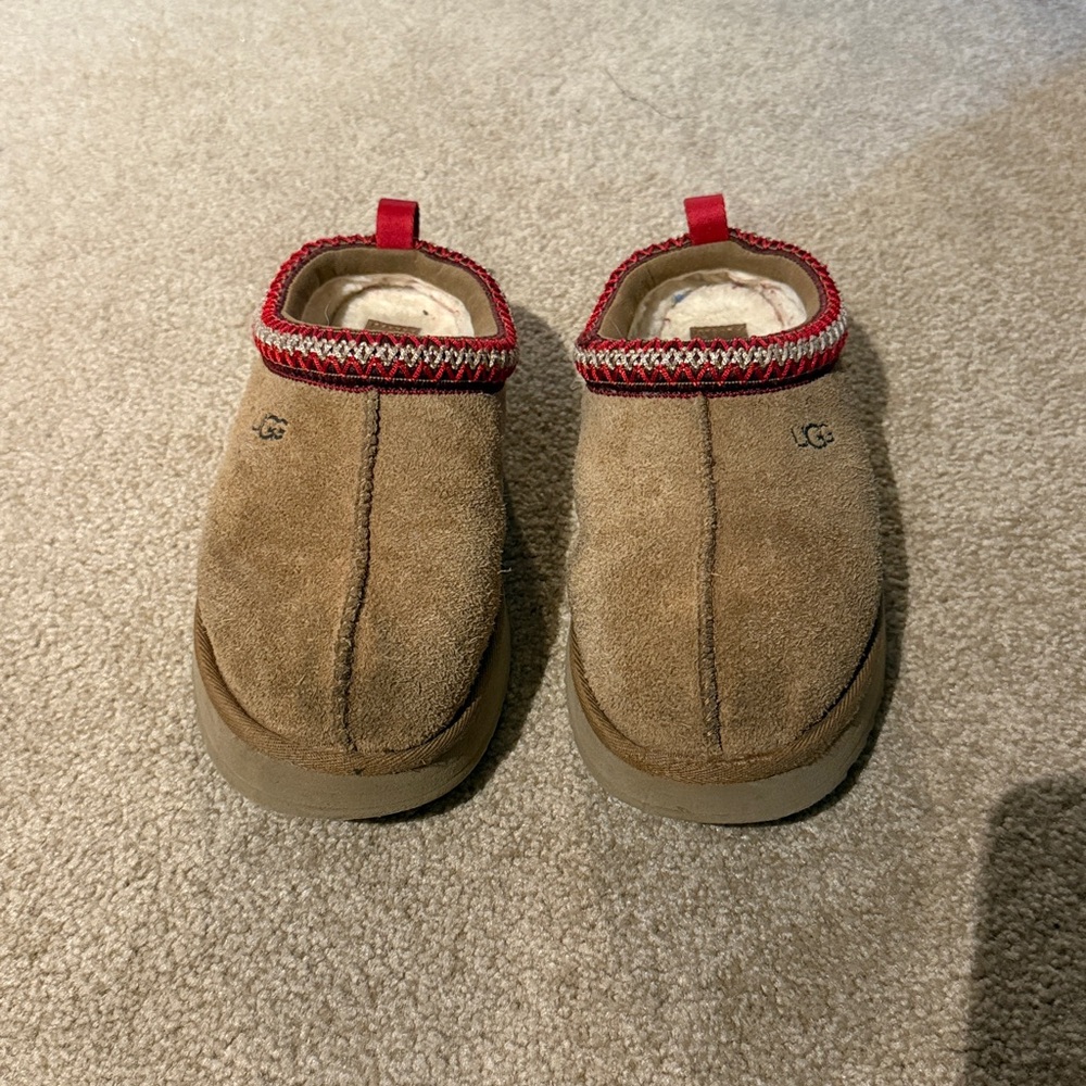 Cozy Tan Suede Slip-On Shoes with Red Trim